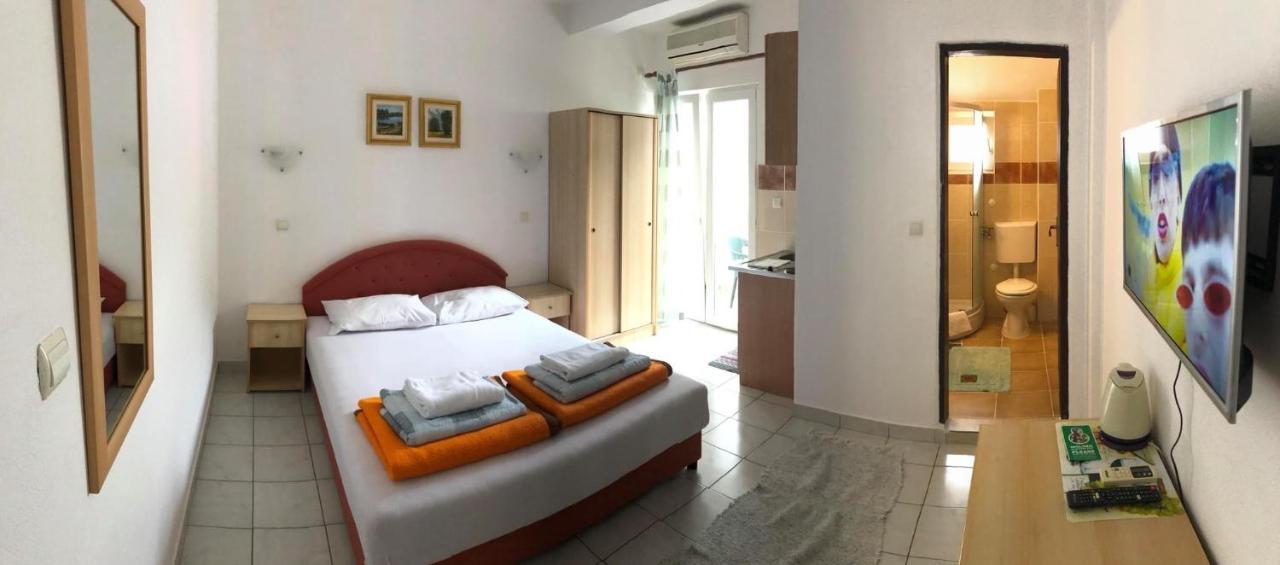 Studio Apartments Kul Budva Ngoại thất bức ảnh